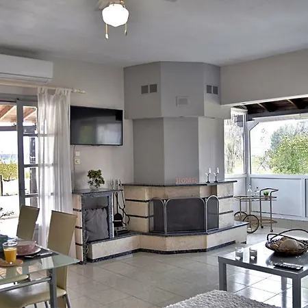 Aciano Apartment Sozopoli